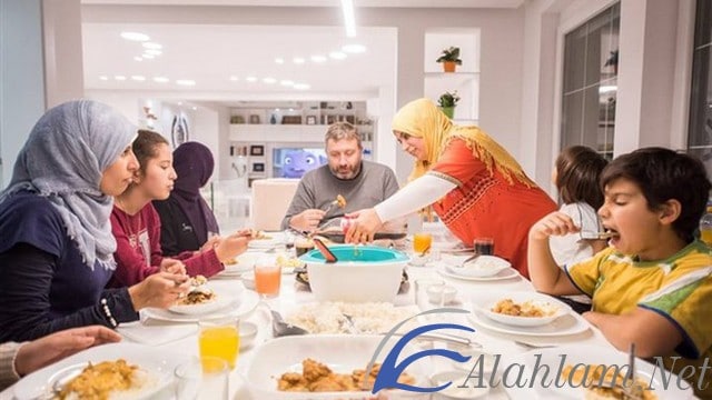 معلومات عن الارض صور وأفكار حول تفسير رؤية الضيوف في المنام لابن سيرين